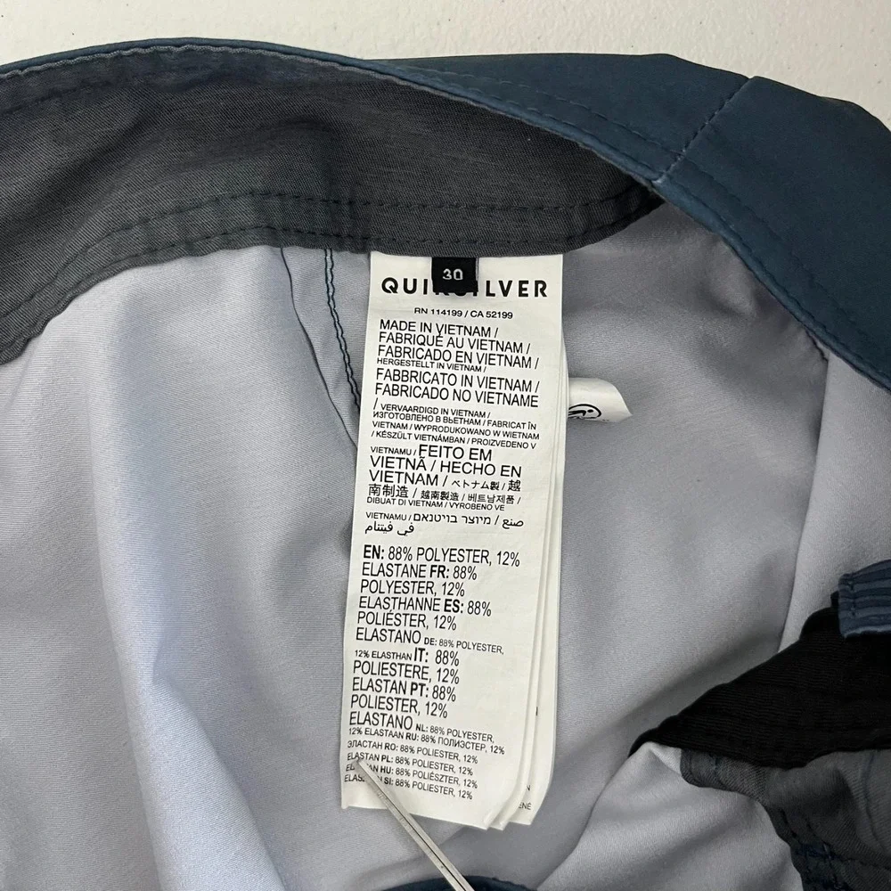 Quiksilver measurements width